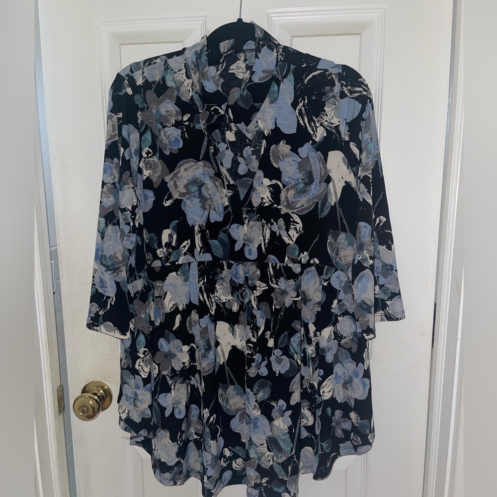Heimish Blue and Black Babydoll Tunic Top